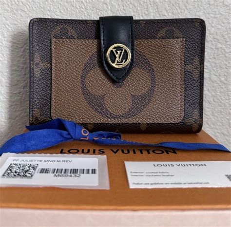 LOUIS VUITTON Reverse Monogram Juliette Wallet.